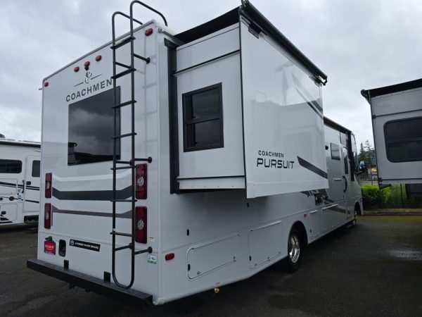 2026 Coachmen Pursuit 31ES - Image 7