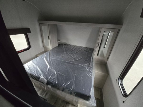 2026 CrossRoads Zinger Lite ZR252BH - Image 30
