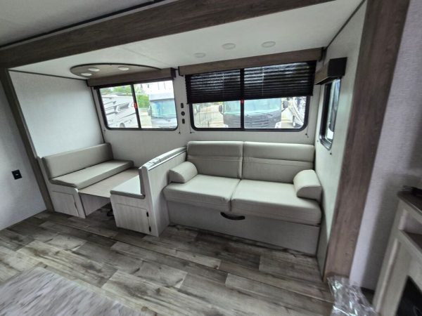 2026 CrossRoads Zinger ZR390DB - Image 6