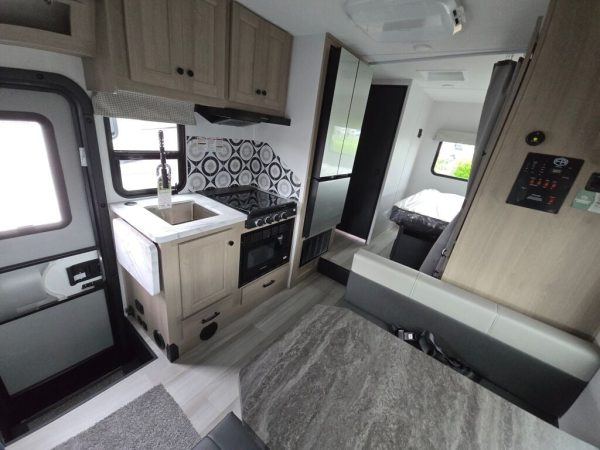 2026 Forest River Sunseeker LE 2250SLE - Image 15