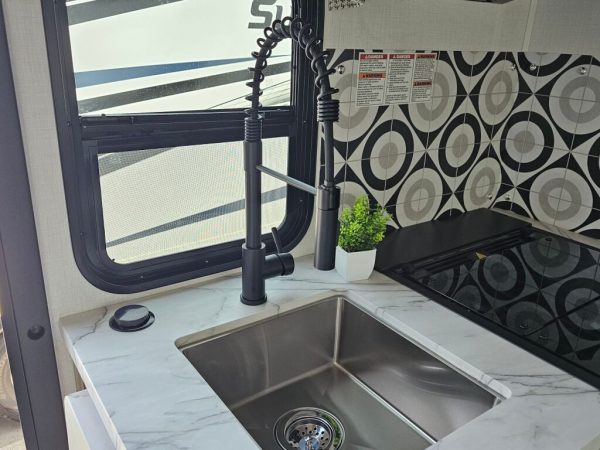 2026 Forest River Sunseeker LE 2250SLE - Image 12