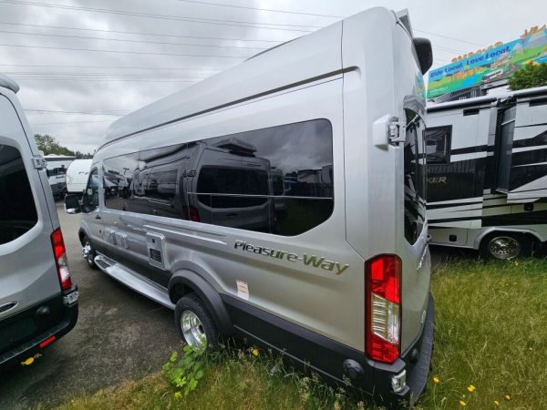 2026 Pleasure-Way Ontour 2.2 - Image 4