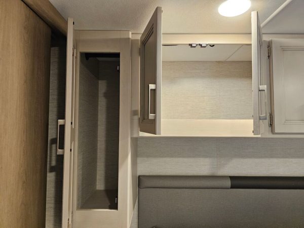 2026 Thor Motor Coach Luminate MM30 - Image 33
