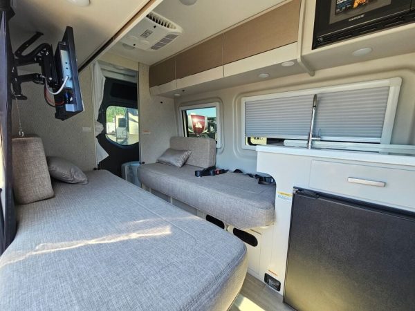 2026 Thor Motor Coach Sanctuary 19A - Image 7