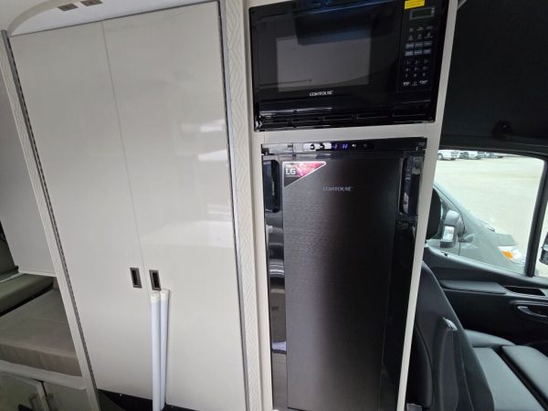 2026 Thor Motor Coach Sanctuary 19P - Image 7