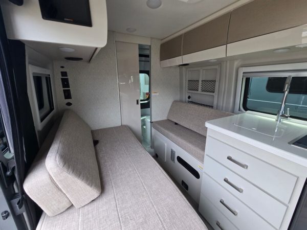 2026 Thor Motor Coach Scope 18G - Image 8