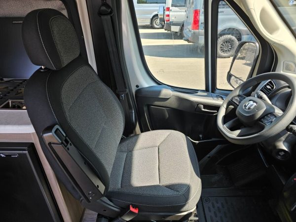 2026 Thor Motor Coach Scope 18G - Image 33
