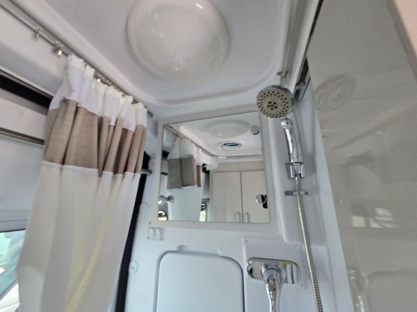 2026 Thor Motor Coach Scope 18M - Image 14