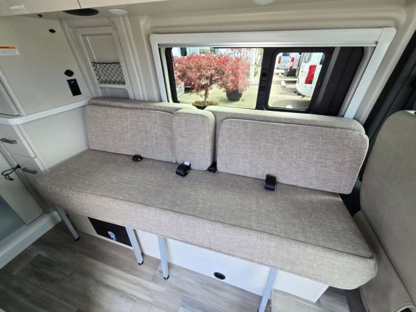 2026 Thor Motor Coach Scope 18M - Image 7