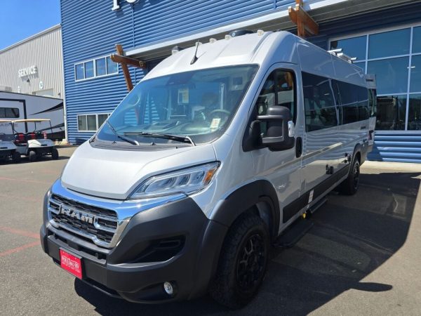 2026 Thor Motor Coach Sequence 20L - Image 3