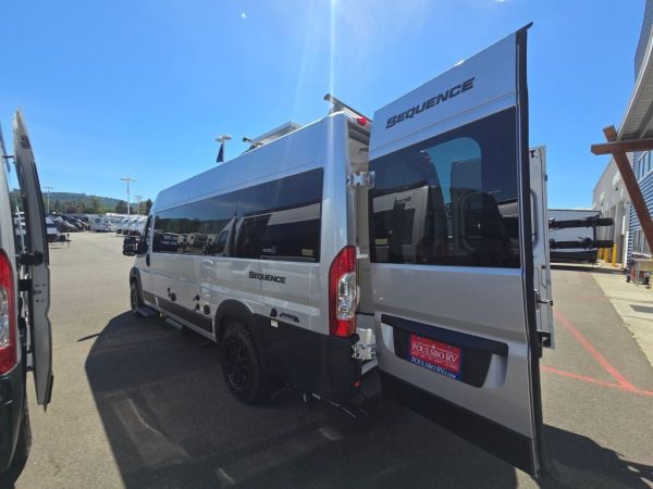2026 Thor Motor Coach Sequence 20L - Image 5