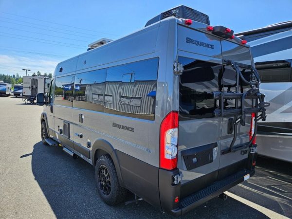 2026 Thor Motor Coach Sequence 20U - Image 5