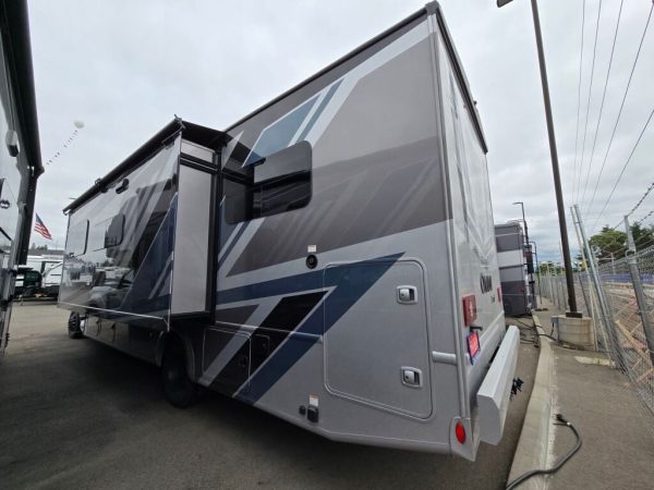 2026 Thor Omni Trail L35 - Image 4