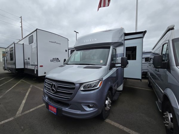 2026 Tiffin Motorhomes Wayfarer 25XLW - Image 18