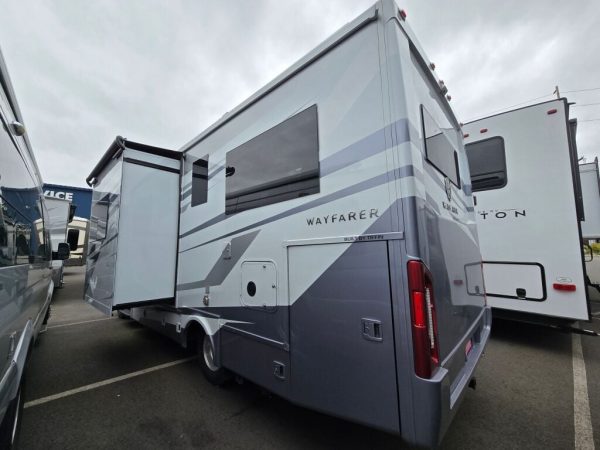 2026 Tiffin Motorhomes Wayfarer 25XLW - Image 4