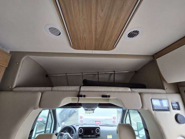 2026 Tiffin Motorhomes Wayfarer 25XLW - Image 6