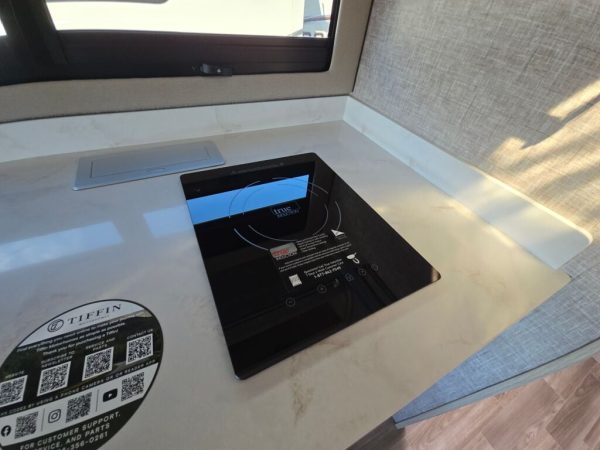 2026 Tiffin Motorhomes Wayfarer 25XLW - Image 18