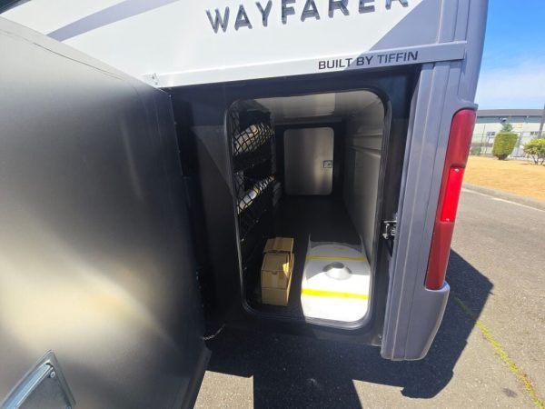 2026 Tiffin Motorhomes Wayfarer 25XLW - Image 4
