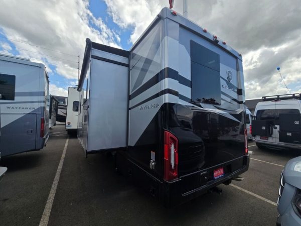 2026 Tiffin Motorhomes Wayfarer 25XRW - Image 4