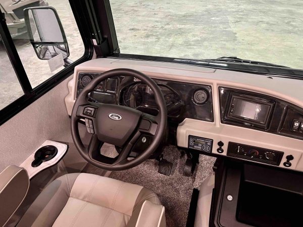 Fleetwood Flair 29M motorhome for sale - Image 12