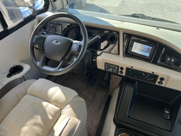 Fleetwood Flair 29M motorhome for sale - Image 11