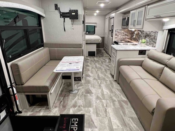 Fleetwood Flair 29M motorhome for sale - Image 14