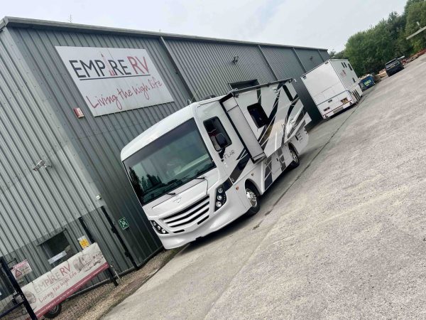 Fleetwood Flair 29M motorhome for sale - Image 3