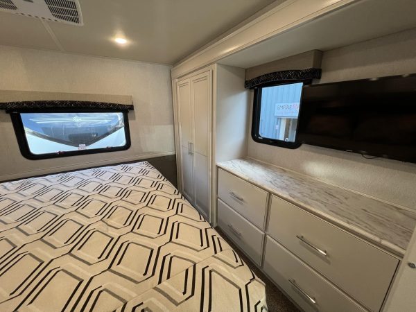 Fleetwood Flair 29M motorhome for sale - Image 24