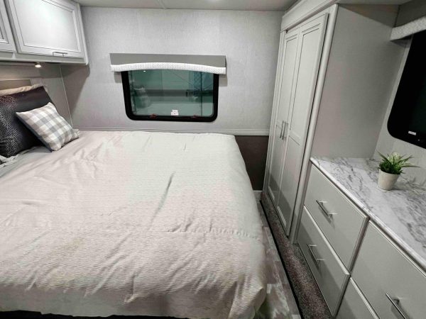 Fleetwood Flair 29M motorhome for sale - Image 28