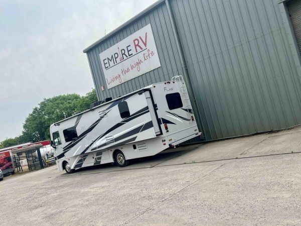 Fleetwood Flair 29M motorhome for sale - Image 9