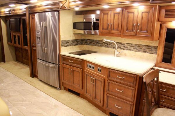 American Coach Revolution 38S motorhome for sale - Image 33