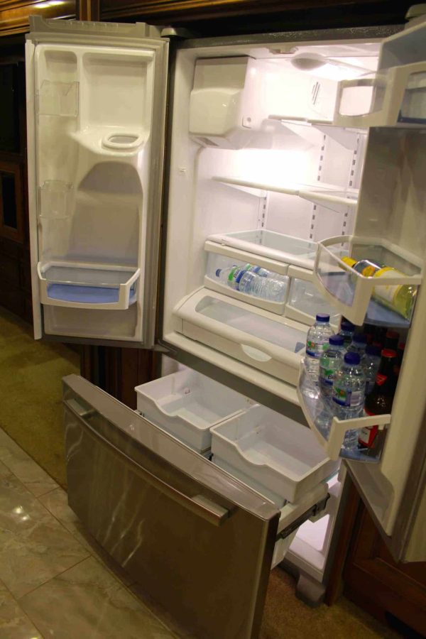 American Coach Revolution 38S motorhome for sale - Image 36