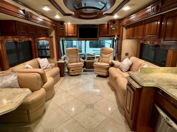 Monaco Dynasty Bishop IV motorhome for sale - Image 17