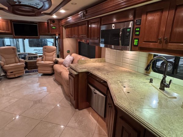 Monaco Dynasty Bishop IV motorhome for sale - Image 18