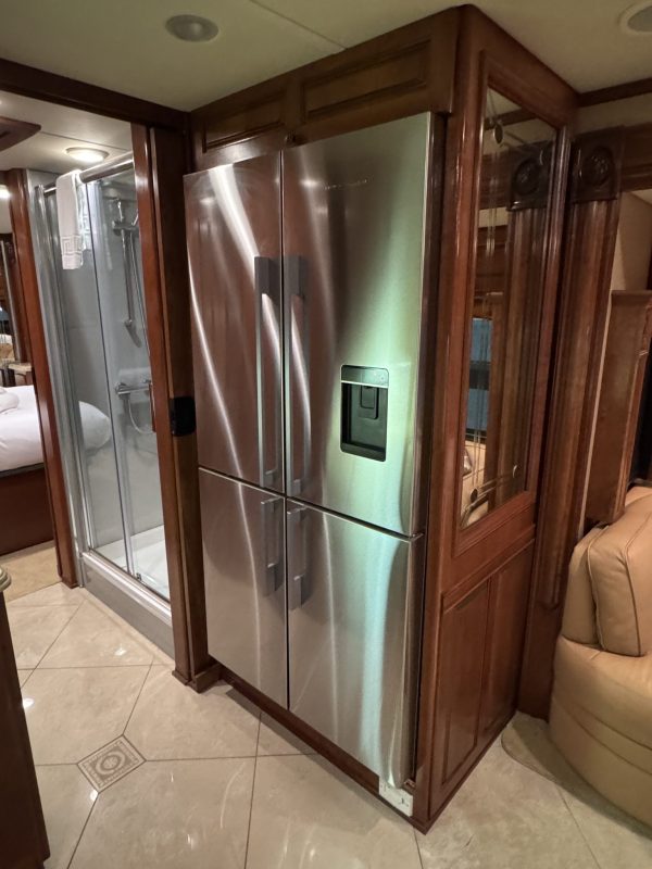 Monaco Dynasty Bishop IV motorhome for sale - Image 25