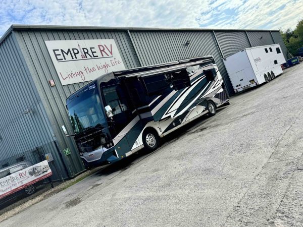 Newmar Dutch Star 3736 diesel pusher motorhome for sale