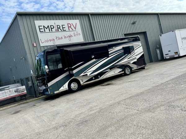 Newmar Dutch Star 3736 diesel pusher motorhome for sale - Image 5