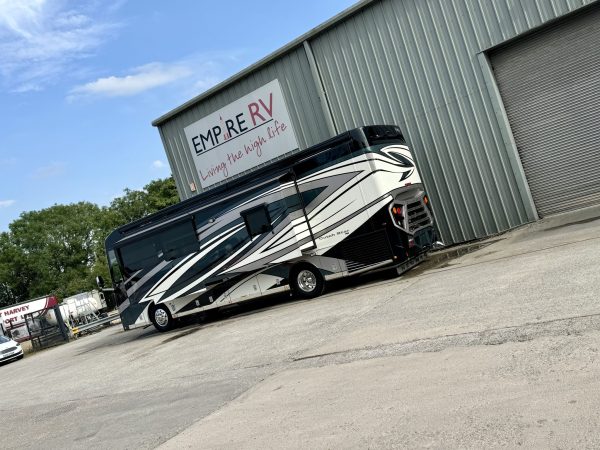 Newmar Dutch Star 3736 diesel pusher motorhome for sale - Image 13