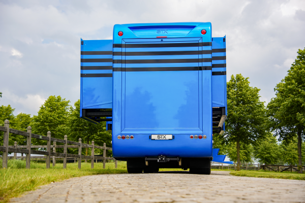 STX Motorhome with 4 Pop Outs and Bunks - Image 40