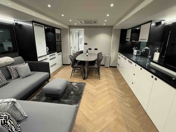 9* Rioja Single Storey 2 Bedroom Suite - Image 15