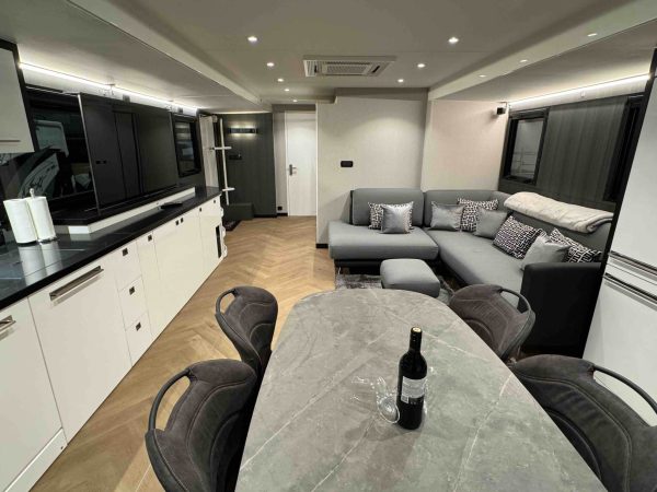 9* Rioja Single Storey 2 Bedroom Suite - Image 18