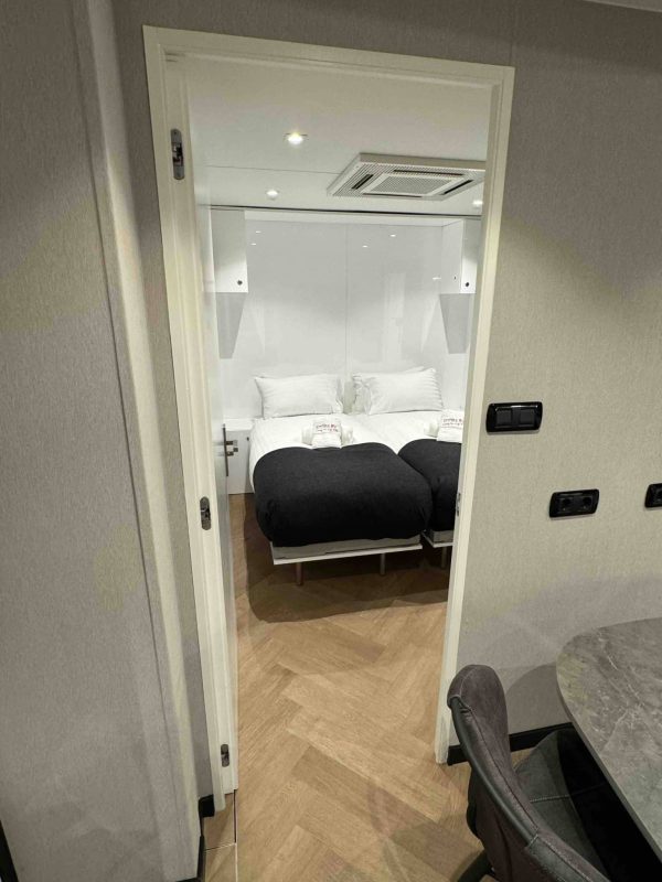 9* Rioja Single Storey 2 Bedroom Suite - Image 24