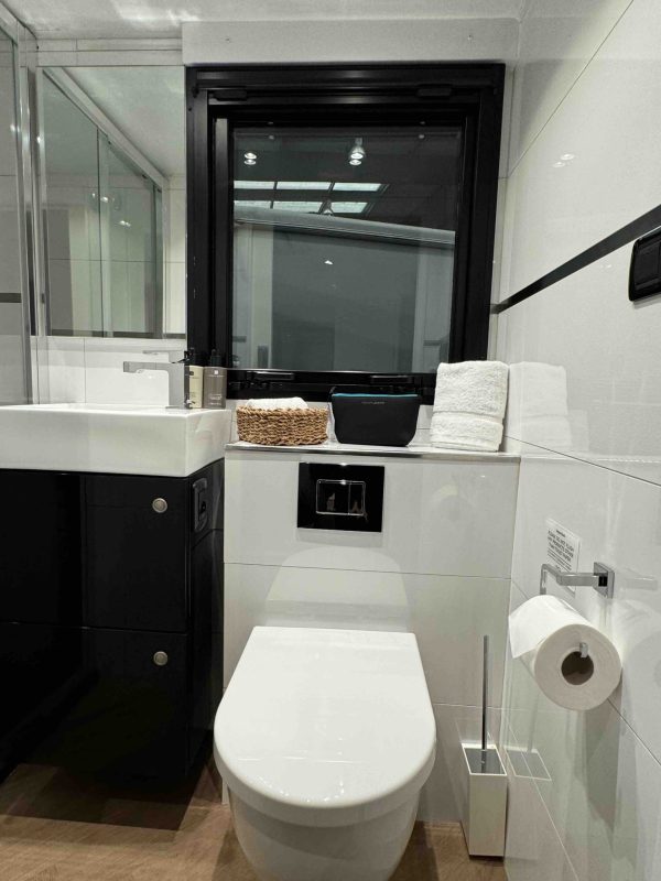 9* Rioja Single Storey 2 Bedroom Suite - Image 35