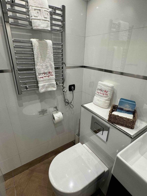 9* Rioja Single Storey 2 Bedroom Suite - Image 47