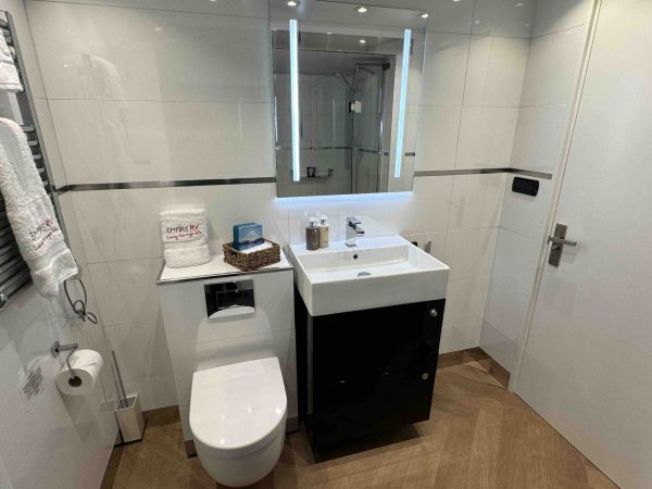 9* Rioja Single Storey 2 Bedroom Suite - Image 49