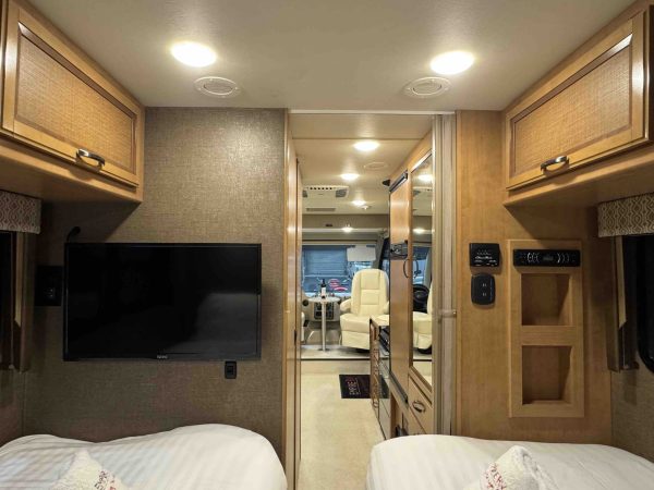 Thor Vegas 24.1 motorhome for sale - Image 28
