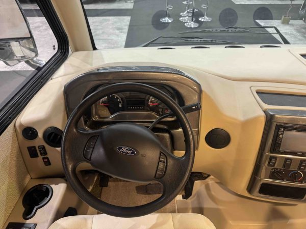 Thor Vegas 24.1 motorhome for sale - Image 10