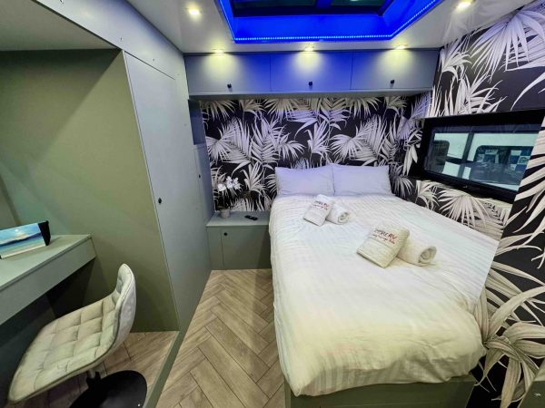 Volvo 8X4 3 Pop Out motorhome for sale - Image 33